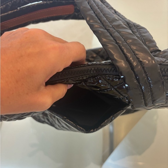 Quilted Black Women's Handbag with a removable strap for Crossbody - Picture 6 of 7